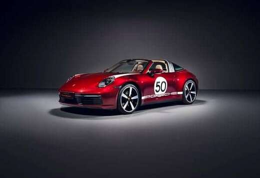 Porsche 992 TARGA 4S PDK HERITAGE EDITION *CERAMIC BR ...