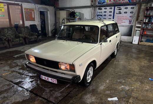 Lada 2104