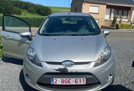 Ford 1.6 TDCi Titanium prix à négocier