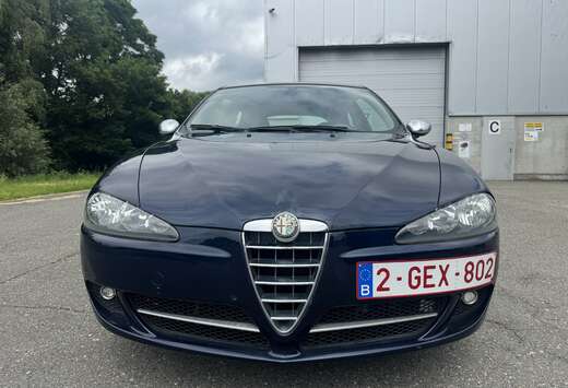 Alfa Romeo 1.6 Twinspark 81000km Export