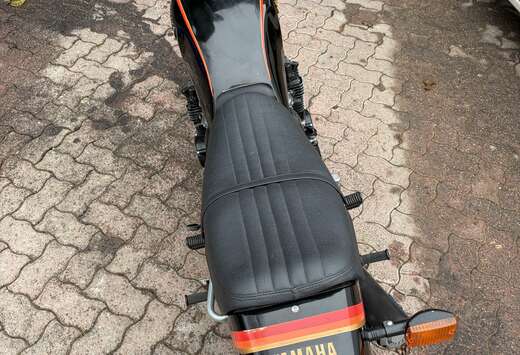 Yamaha Xj 400