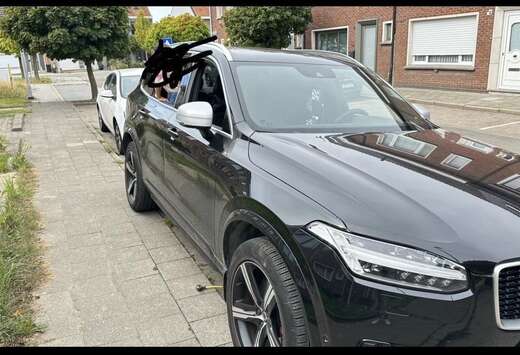 Volvo T8 AWD Twin Engine Geartronic RDesign