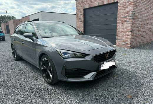 ST e-Hybrid 1.4 DSG (150 kW)