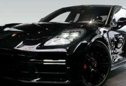 Porsche Panamera Turbo 4.8 V8 PDK