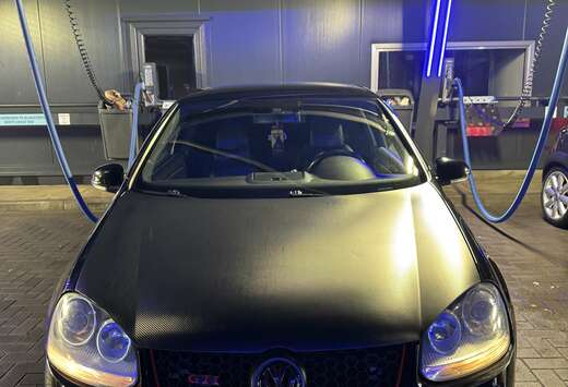 Volkswagen Golf 5 GTI Miltek