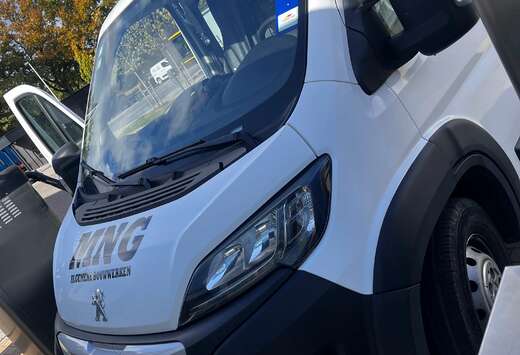 Peugeot Boxer HDi 435 L4