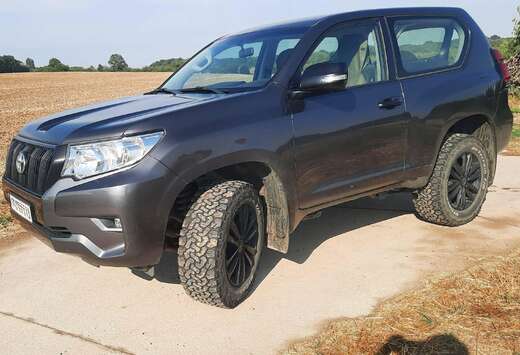 Toyota Land Cruiser 2.8 D-3D Active