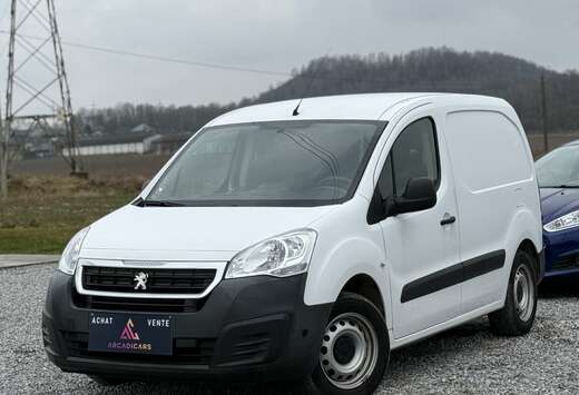 Peugeot AUTOMATIQUE - CAR PLAY - AIR CO - 3 PLACES -  ...