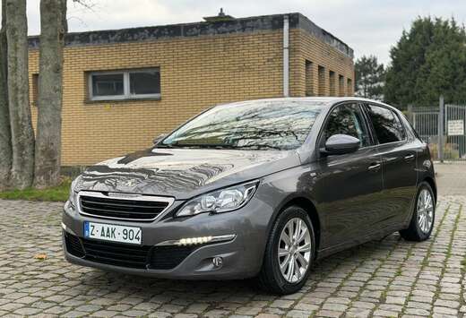 Peugeot 308 1.2 PureTech Style STT