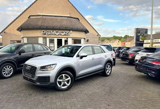 Audi Q2 35 TFSI S tronic VIRTUAL COCKPIT NAVI (EU6d-T ...