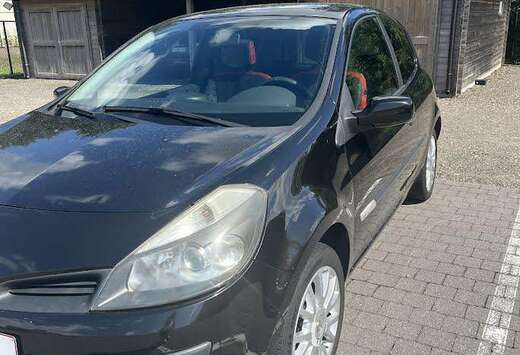 Renault Clio 1.2i 16v RipCurl