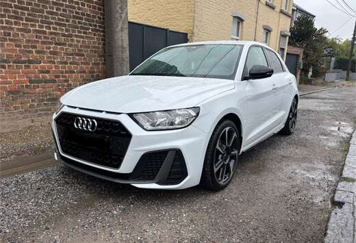 Audi Sportback 25 TFSI S line