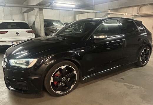 Audi Sportback 2.0 TDi Quattro Ambition S line tronic