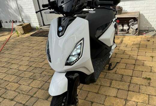 Piaggio Active