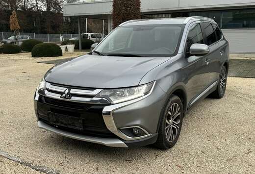 Mitsubishi 2.2 DI-D 150 4WD Intense airco camera Navi ...