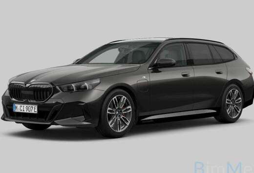 BMW Touring l M-Sport Pro l Xdrive l Pano l H/K l Glo ...