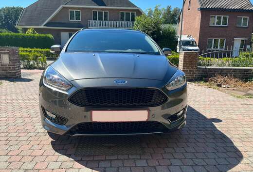 Ford Focus Turnier 1.5 EcoBoost ST-Line