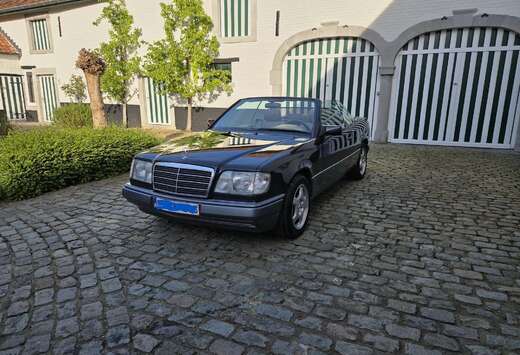 Mercedes-Benz E 220 Cabrio