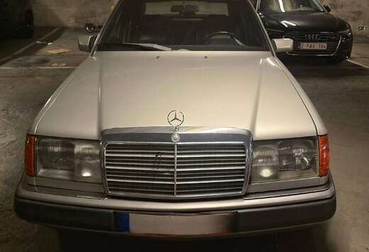 Mercedes-Benz 300E 24v