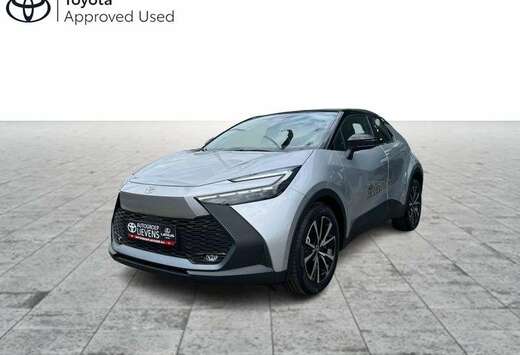 Toyota Dyn+ Bi-Tone + techno pack 1.8