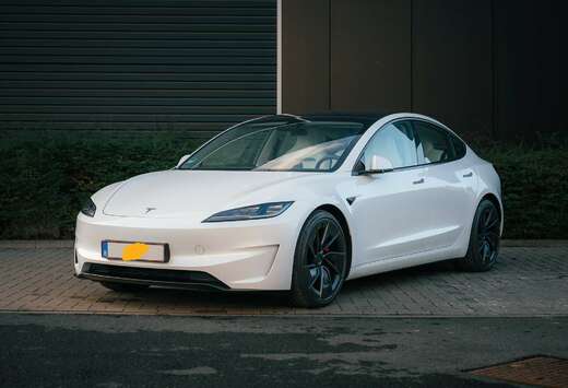 Tesla PERFORMANCE - AWD - HIGHLAND - 20\