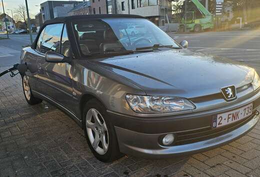 Peugeot 1.6i St-Tropez