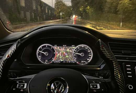 Volkswagen 2.0 TDI 150 DSG7 4Motion Carat Exclusive