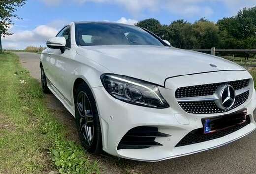 Mercedes-Benz C 200 Coupe 9G-TRONIC AMG Line