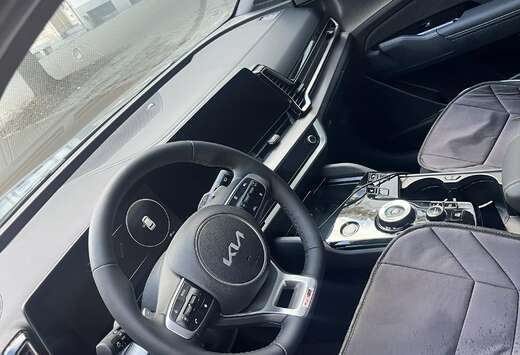 Kia PHEV 1.6 T-GDi AWD GT Line (195kW)