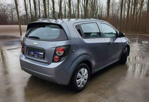 Chevrolet Aveo hatchback 1.2i LT