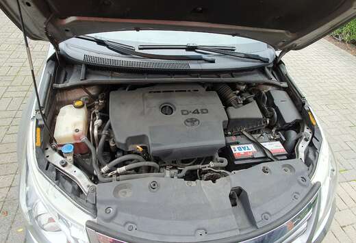 Toyota Avensis SW 2.0 D-4D Premium