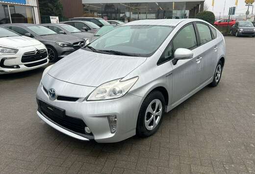 Toyota Prius PHEV 1.8i VVT-i Active Lounge