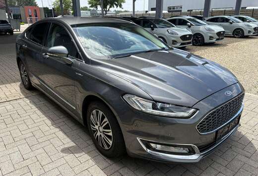 Ford Mondeo Vignale 5 D Automaat