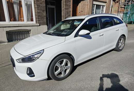 Hyundai Kombi 1.6 CRDI DCT Select