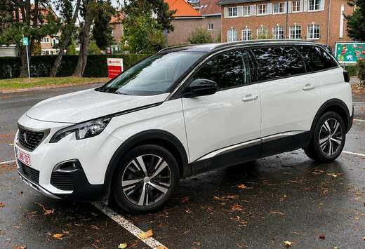 Peugeot 5008 1.2 PureTech Allure (EU6.2)