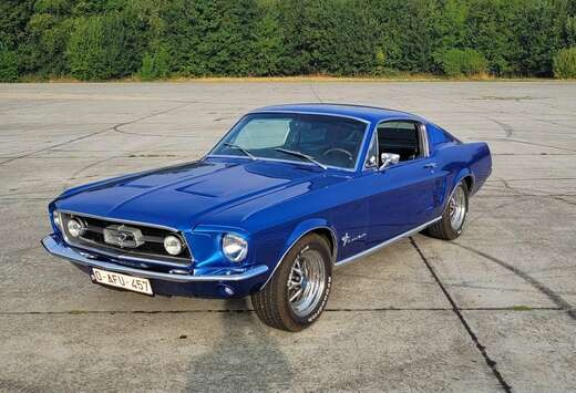 Ford fastback
