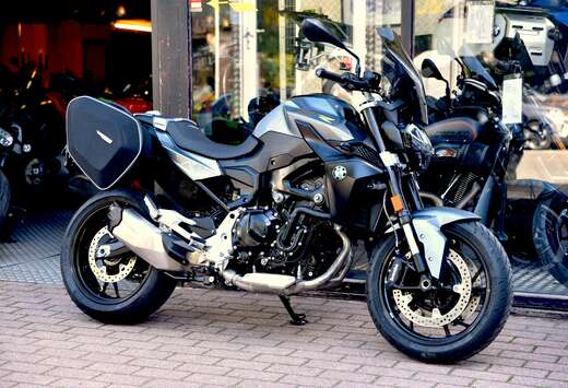 BMW ***MOTO VERTE***