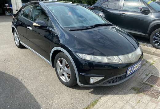 Honda Civic 1.4i-DSi Sport