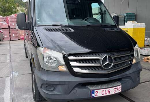 Mercedes-Benz 319 CDI (BlueTec) Sprinter 906.131 7G-T ...