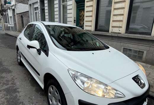 Peugeot 1.4i Confort