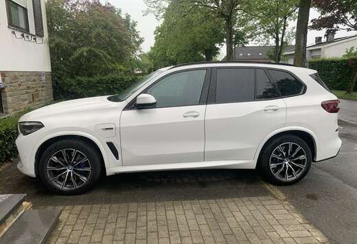 BMW xDrive45e xLine