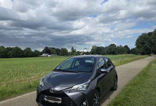 Toyota 1.5i Dual VVT-iE Lounge