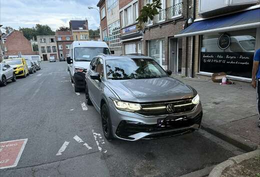 Volkswagen 2.0 TDi SCR R-Line Business Premium DSG