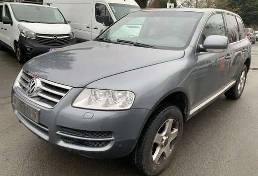 Volkswagen Touareg 2.5 R5 TDi Tiptronic//export