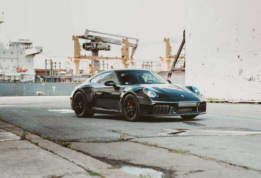 Porsche .2 Carrera GTS T-hybrid/PDK/Pano/Bose/18-way/ ...