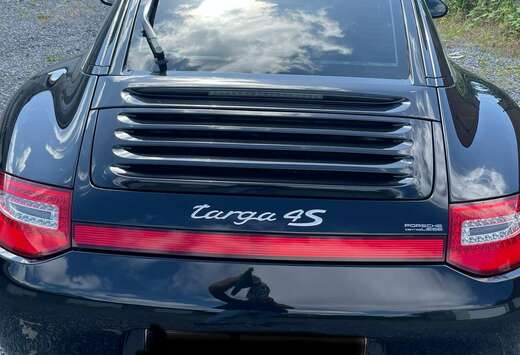 Porsche 911 Carrera 4S 3.8i PDK