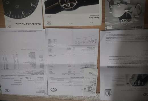 Toyota 8plaatsen panoramic