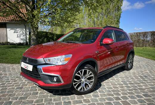 Mitsubishi 1.6i 2WD/89600km/Camera/Carplay/Cruise/Cli ...