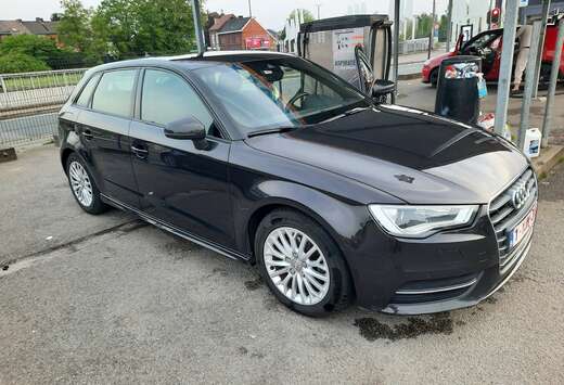 Audi A3 Sportback 1.6 TDi Quattro Ambiente