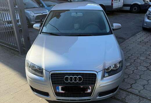 Audi A3 1.6i Ambiente